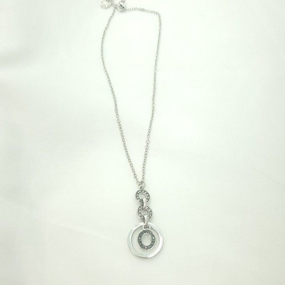 Liz Claiborne Womens Silver Oval Link Chain Lobster Triple Hoop Pendent … - Picture 1 of 12